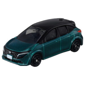 TAKATOMY TOMICA No.47 Nissan Note Aura